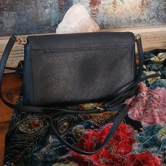 Firm $$ LIKE NEW!! Kate Spade Laurel Way Greer Crossbody Bag in black - Picture 5 of 15